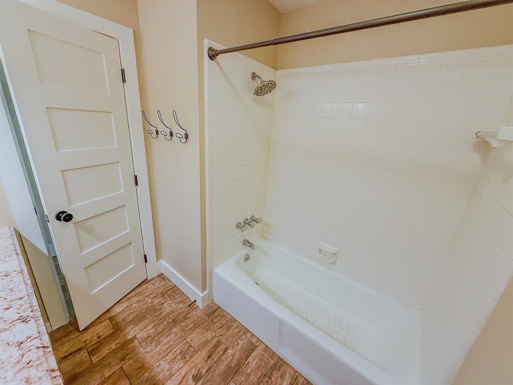 163 Hadley Creek Bend Bnd, Huntsville, Texas image 19