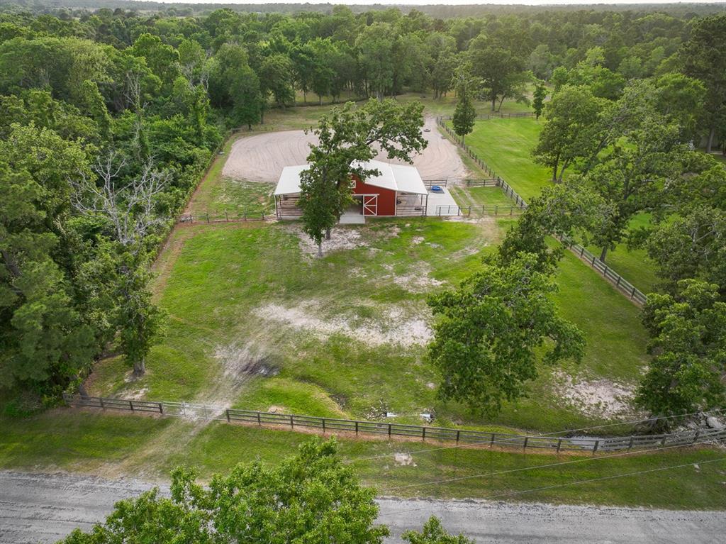 163 Hadley Creek Bend Bnd, Huntsville, Texas image 5