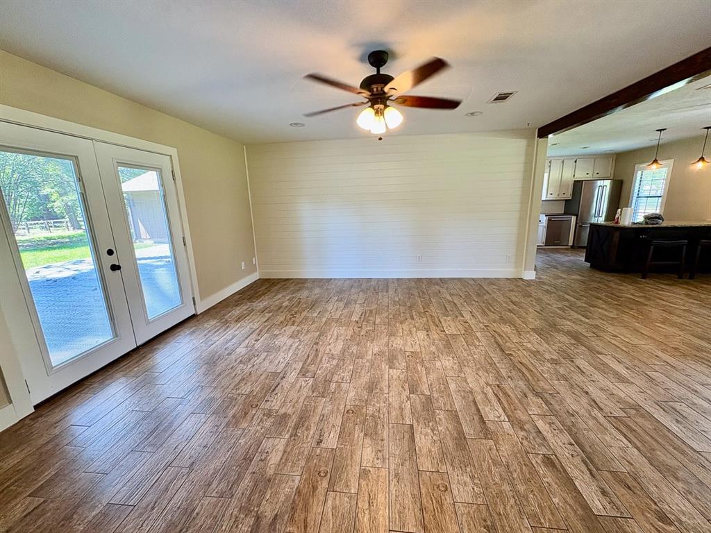 163 Hadley Creek Bend Bnd, Huntsville, Texas image 16
