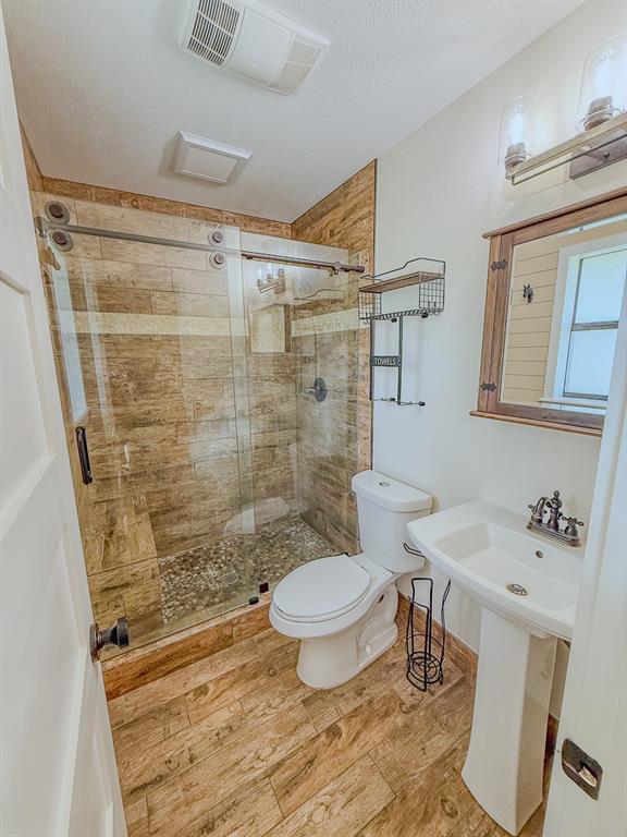 163 Hadley Creek Bend Bnd, Huntsville, Texas image 20