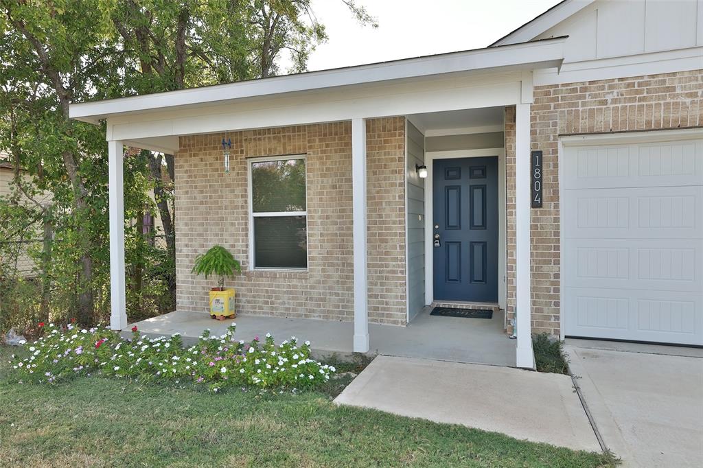 1804 Groesbeck Street, Bryan, Texas image 3