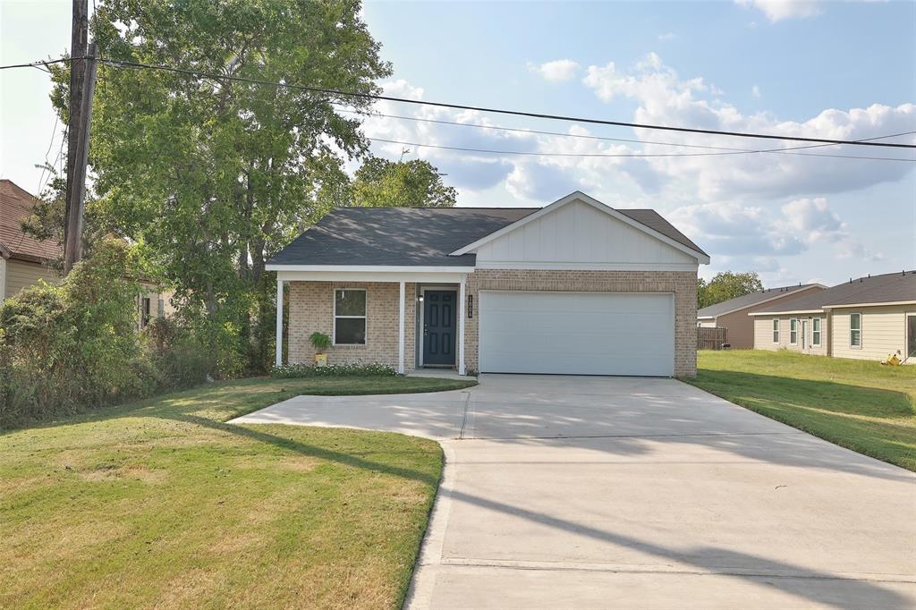 1804 Groesbeck Street, Bryan, Texas image 4