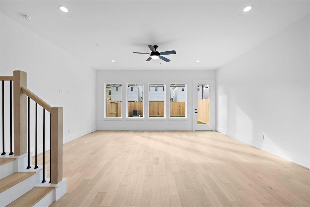 1110 E 25th Street, Houston, Texas image 6
