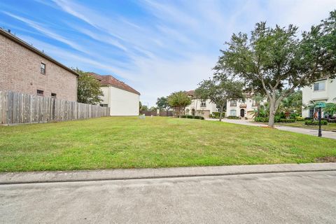  in League City TX 1306 Ketch Drive 3.jpg