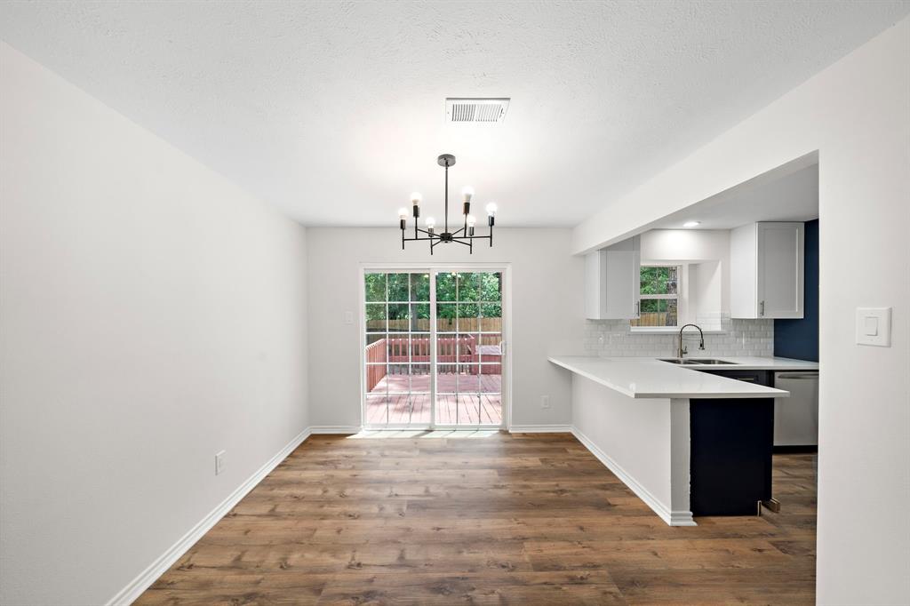 52 S High Oaks Circle, The Woodlands, Texas image 18