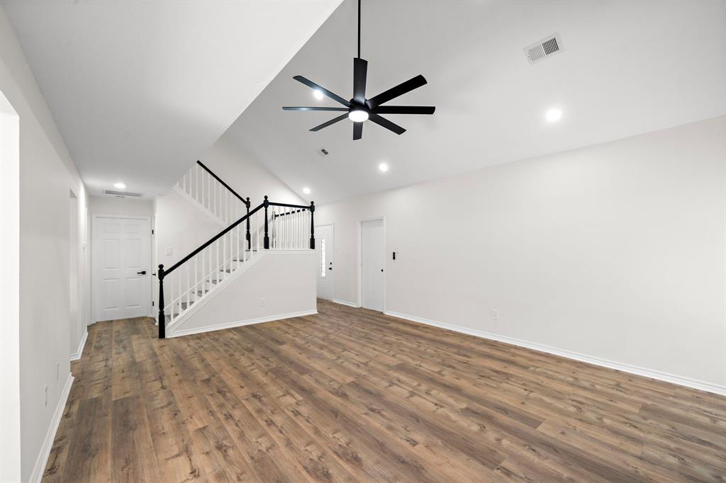 52 S High Oaks Circle, The Woodlands, Texas image 7