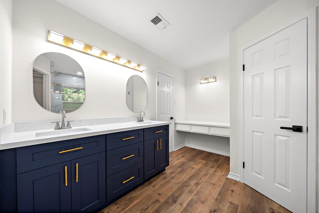 52 S High Oaks Circle, The Woodlands, Texas image 25