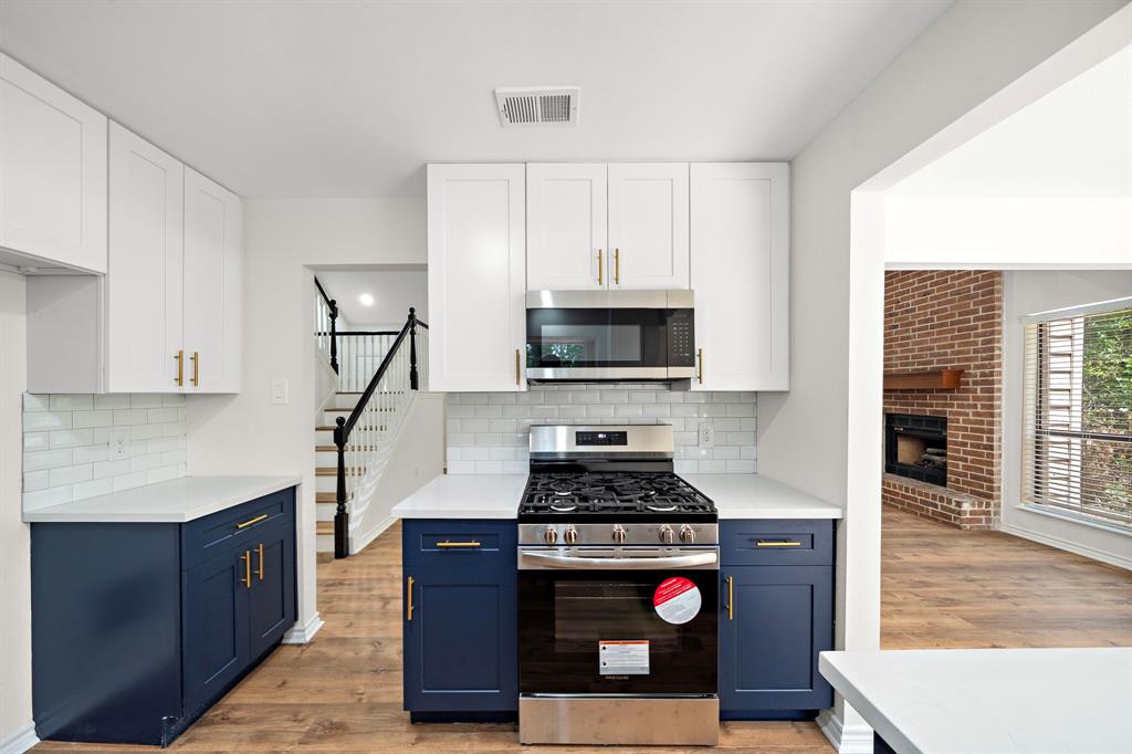 52 S High Oaks Circle, The Woodlands, Texas image 14