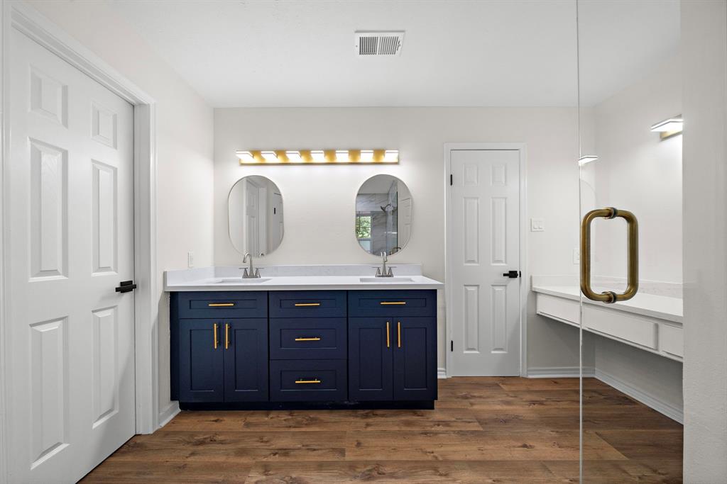 52 S High Oaks Circle, The Woodlands, Texas image 28