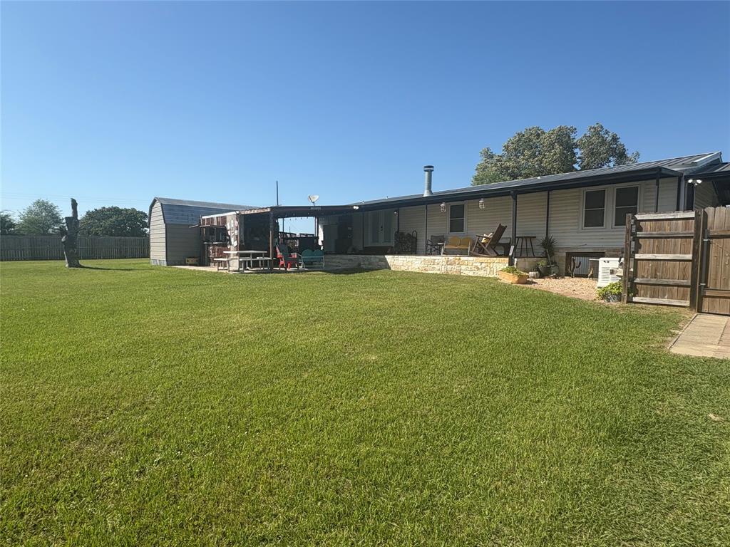1030 Golden, Buffalo, Texas image 32