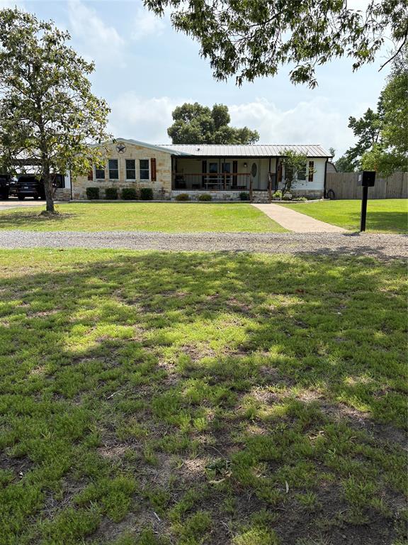 1030 Golden, Buffalo, Texas image 2