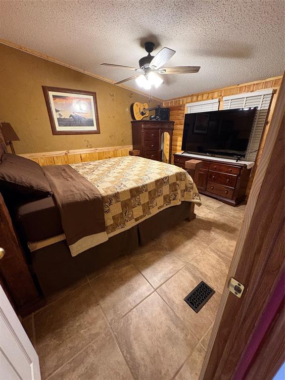 1030 Golden, Buffalo, Texas image 17