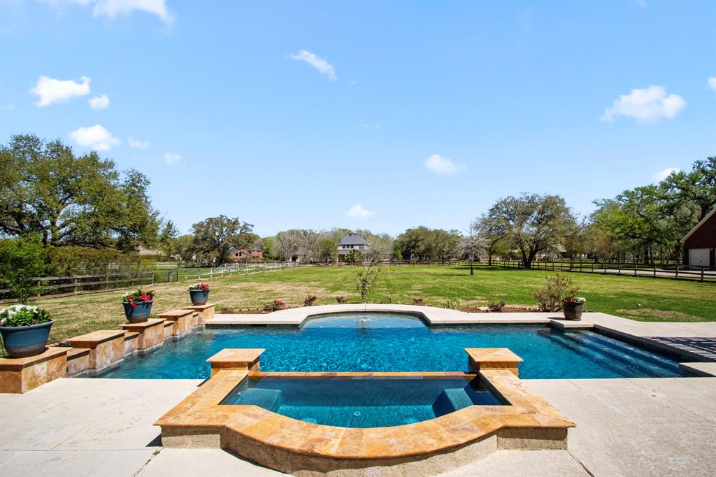 3610 Wellspring Lake Drive, Fulshear, Texas image 33