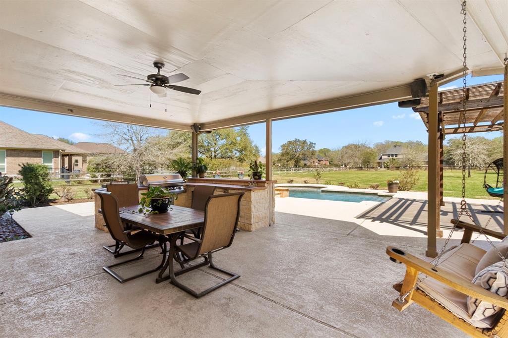 3610 Wellspring Lake Drive, Fulshear, Texas image 29