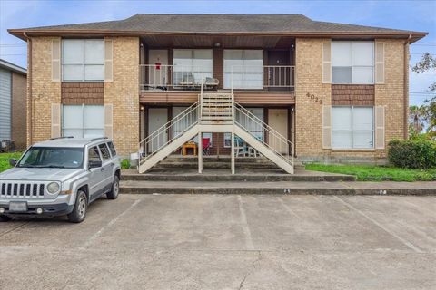 4029 Briar Hollow Drive Dickinson TX 77539