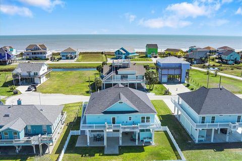 A home in Crystal Beach