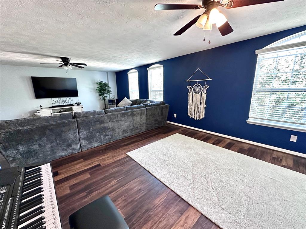 23618 Plantation Pines Lane, Tomball, Texas image 10