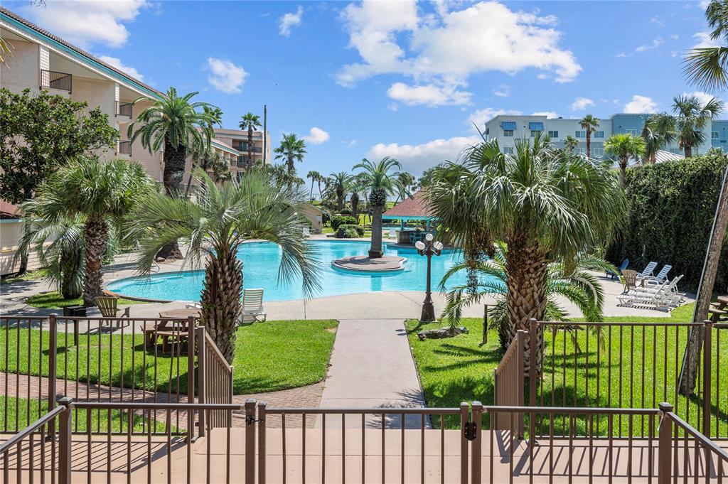 9520 Seawall Boulevard #108, Galveston, Texas image 36