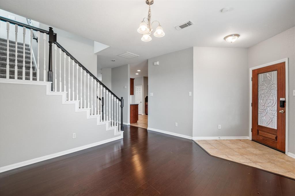 3026 Ripple Bend Court, Pearland, Texas image 6