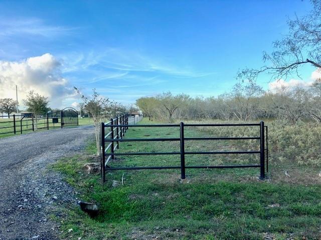 0000 Brown Road, Flatonia, Texas image 14