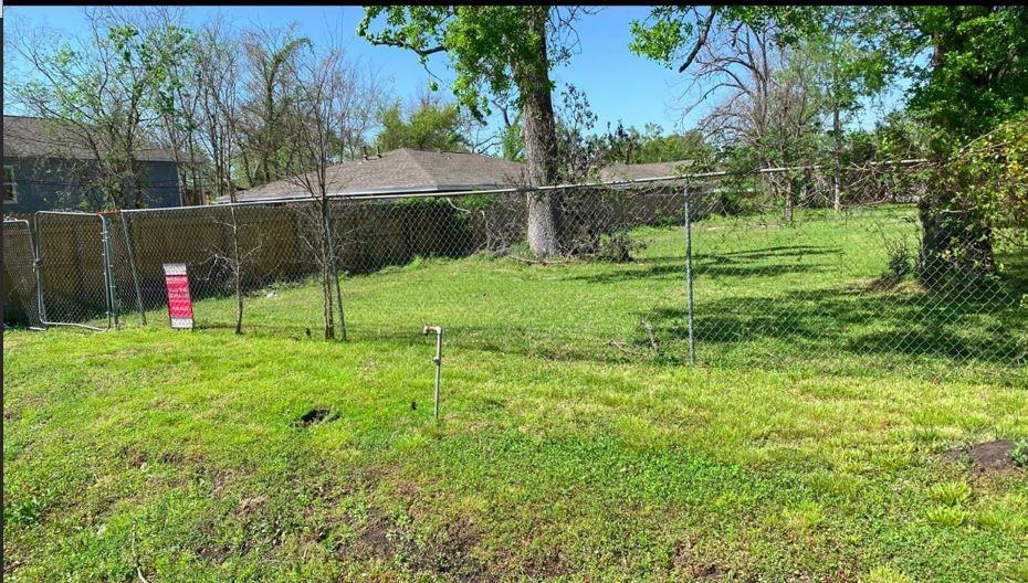 5609 Pickfair Street, Houston, Texas image 2