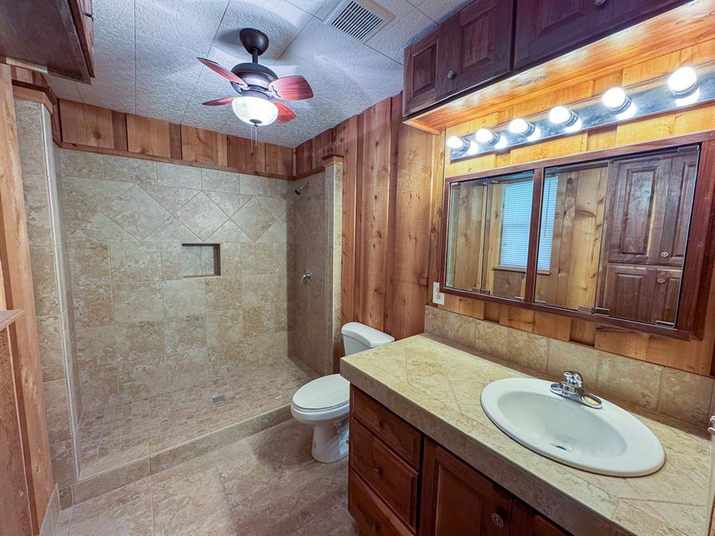65 Fm 3454, Huntsville, Texas image 17