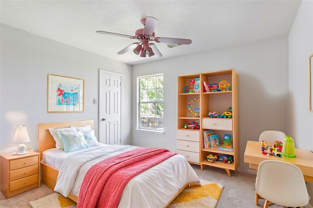 7311 Oak Walk Drive, Humble, Texas image 32