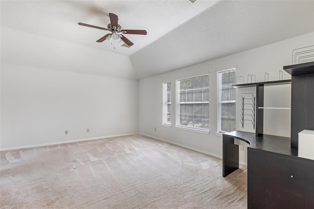 7311 Oak Walk Drive, Humble, Texas image 20