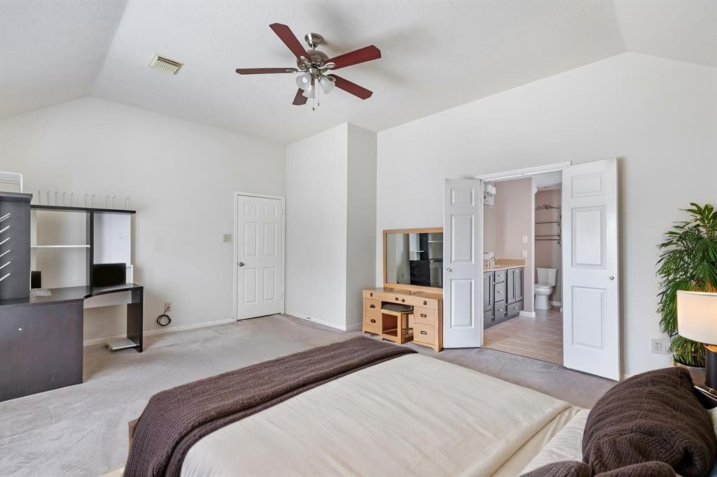 7311 Oak Walk Drive, Humble, Texas image 21