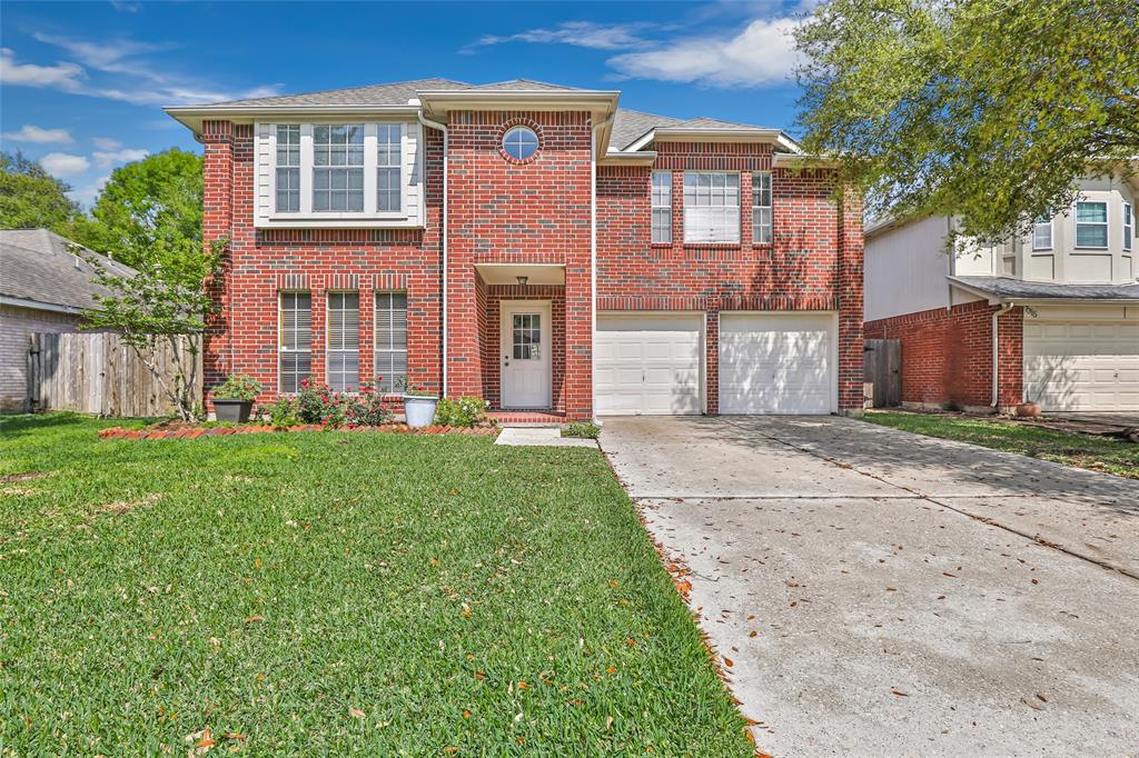 7311 Oak Walk Drive, Humble, Texas image 1