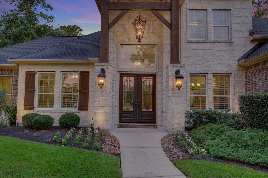 26600 Fallen Leaf Place