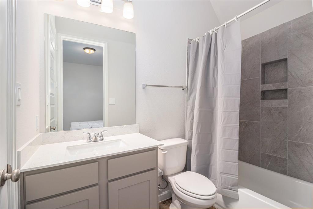 9311 Crescent Mill Drive, Missouri City, Texas image 26