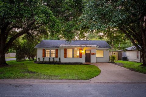 A home in Rosenberg