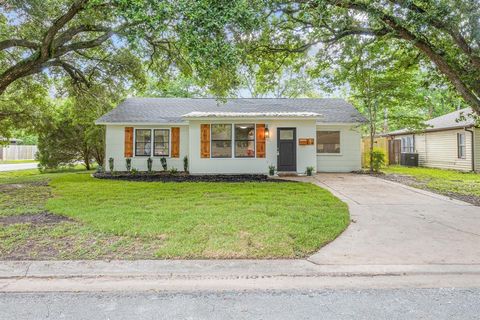 A home in Rosenberg