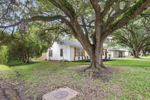 A home in Rosenberg