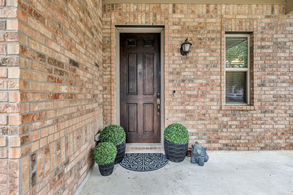 4330 Lake Cypress Circle, Houston, Texas image 4