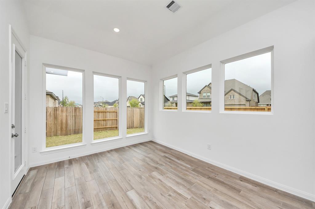 7706 Clover Gully Lane, Katy, Texas image 33