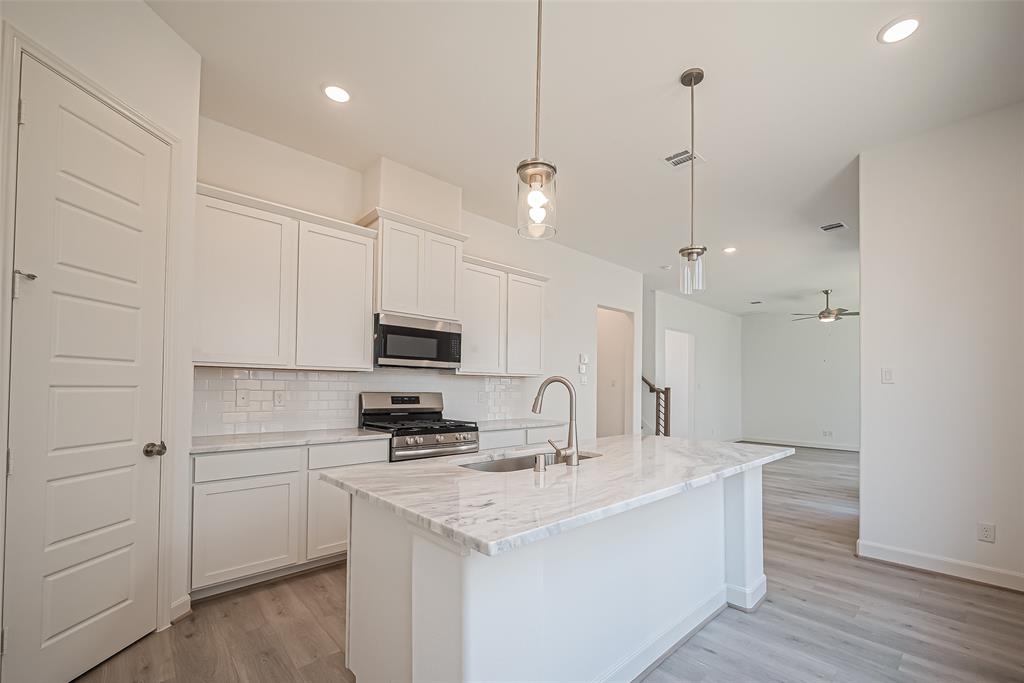 8917 Covenant Place