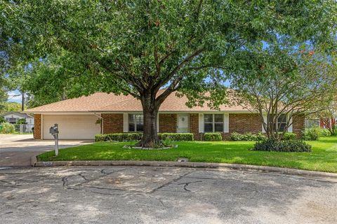 A home in Brenham