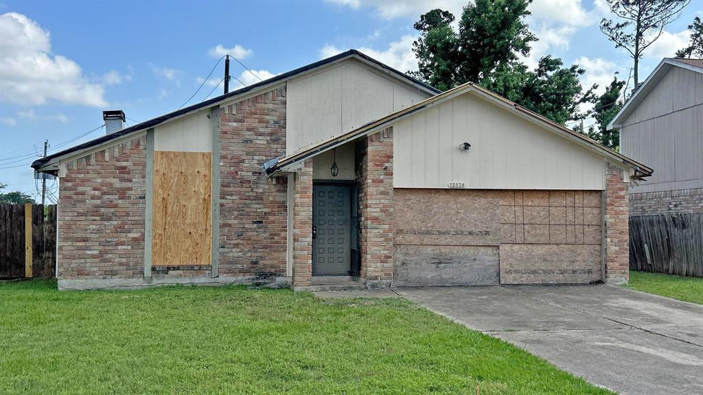 12534 Versailles Drive, Houston, Texas image 1