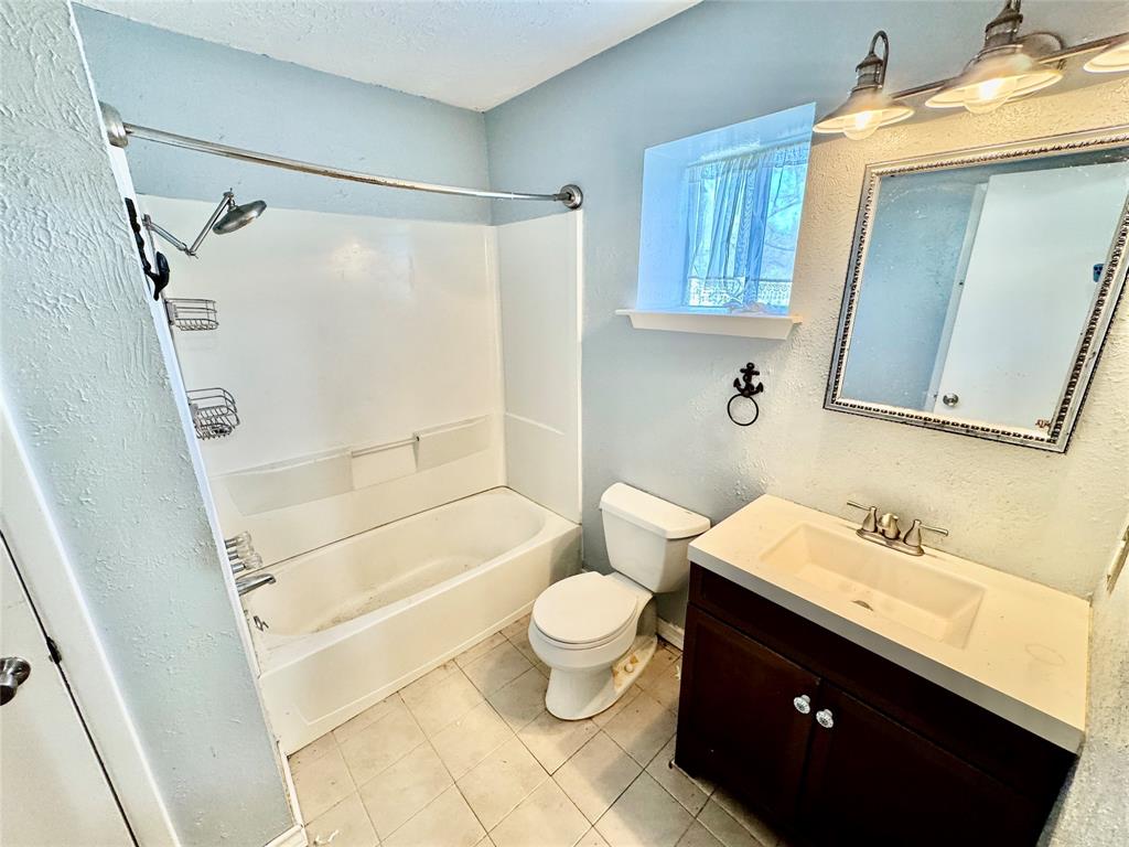 4511 Old Hearne Road, Bryan, Texas image 19