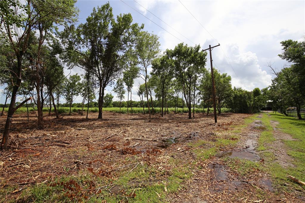 3720B County Road 144, Alvin, Texas image 6