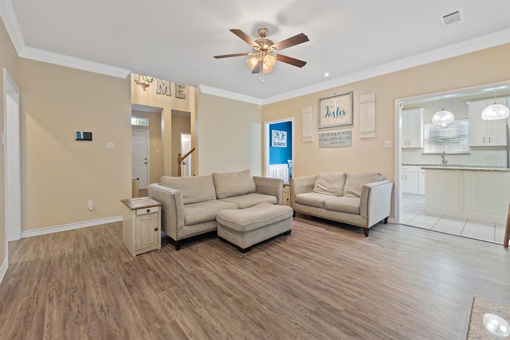 9228 Brookwater Circle, College Station, Texas image 6