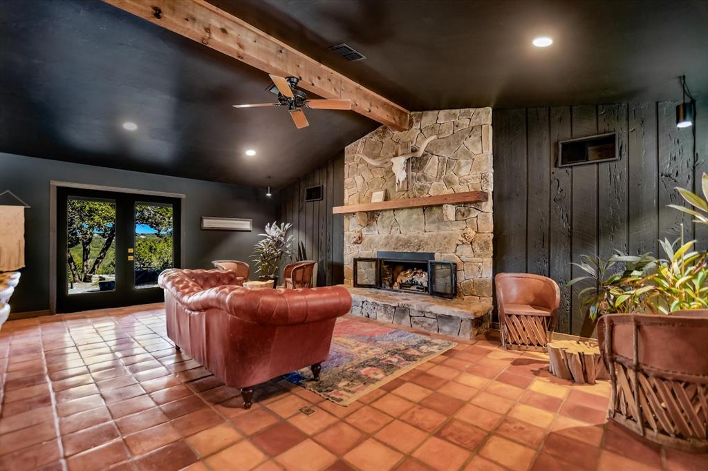 7000 Mcgregor Lane, Dripping Springs, Texas image 8
