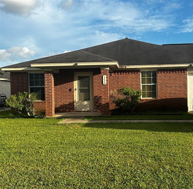 5735 Falcon Lane, Beaumont, Texas image 1