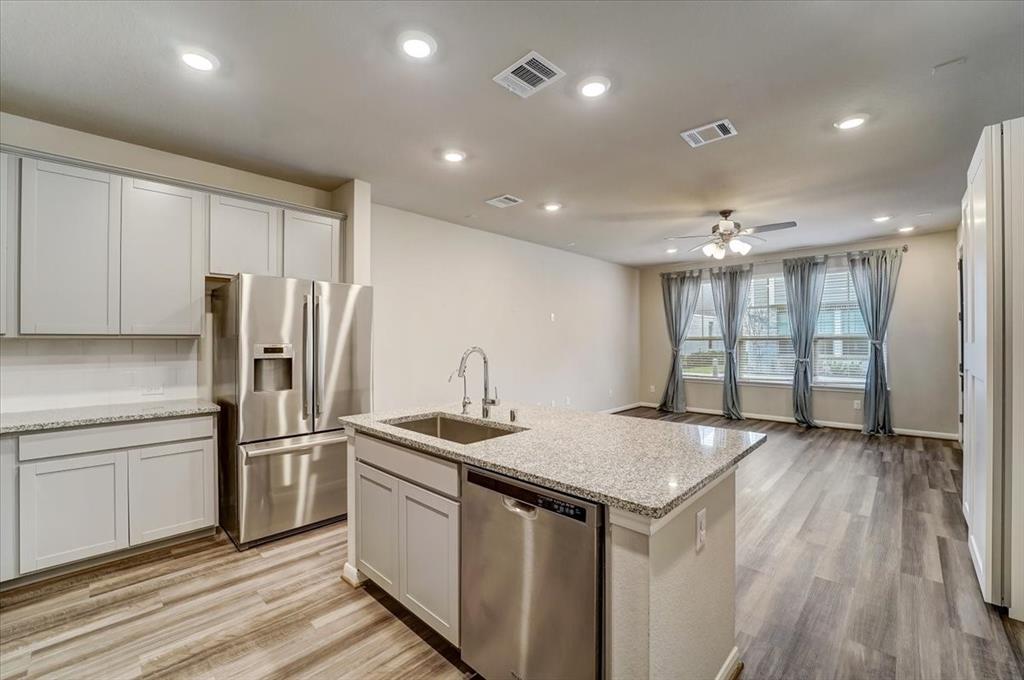 9438 Caddo Ridge Lane, Cypress, Texas image 10