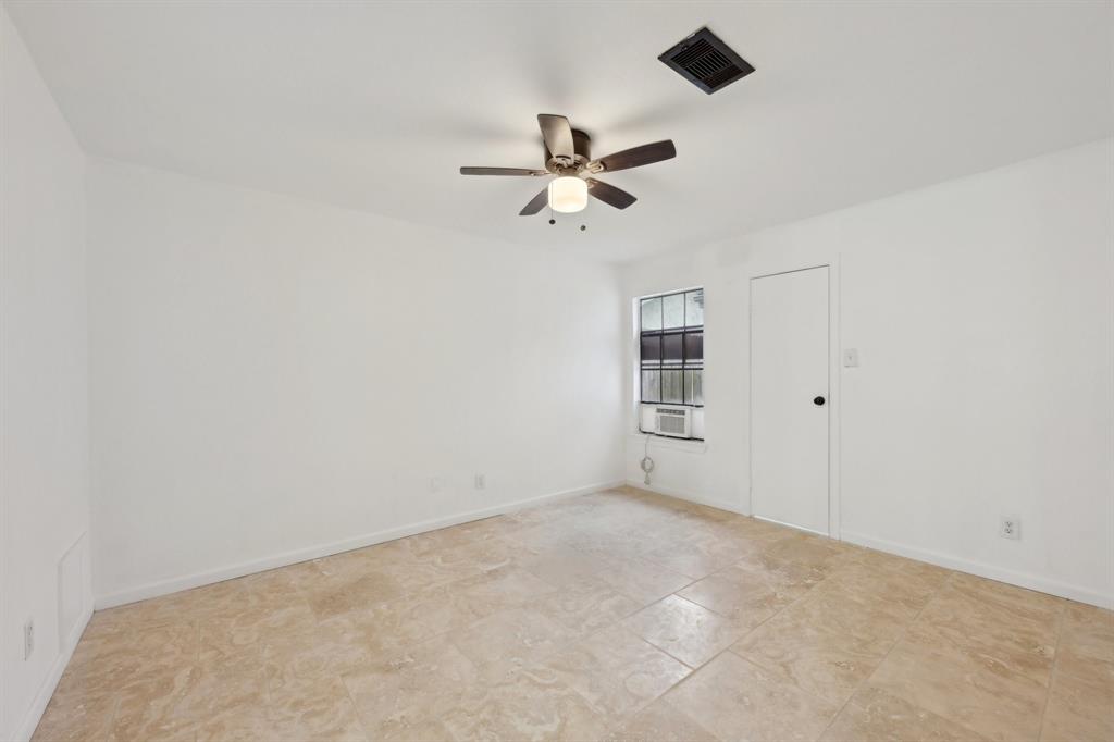 10105 Schaper Road, Galveston, Texas image 17