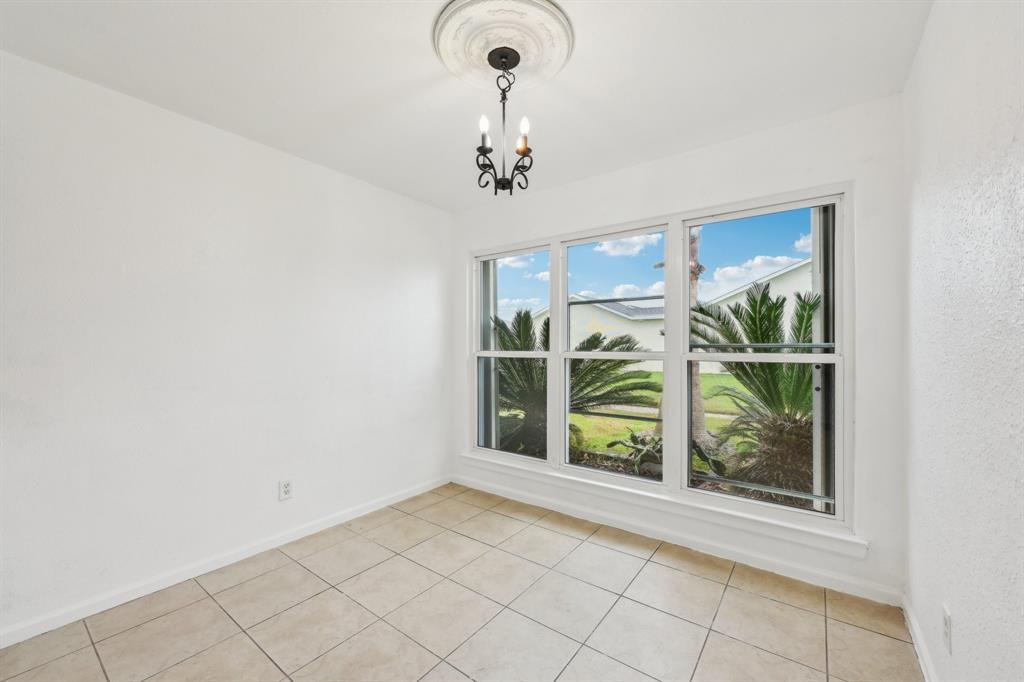 10105 Schaper Road, Galveston, Texas image 8