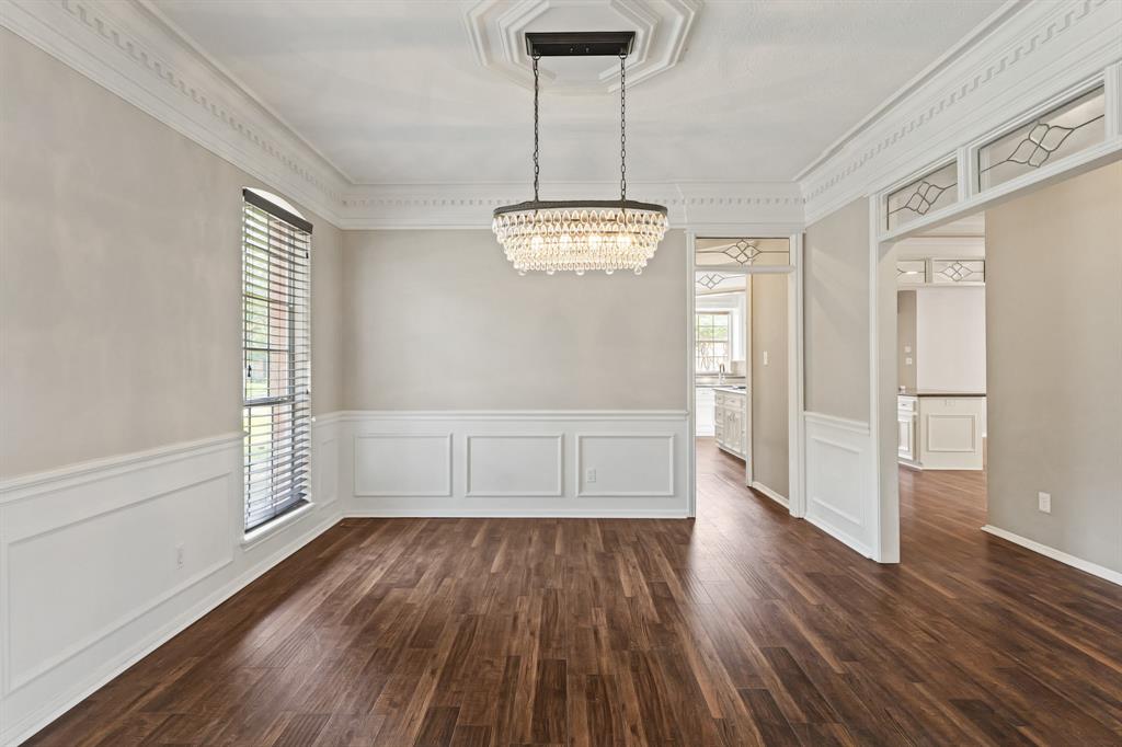 1810 Seven Maples Drive, Kingwood, Texas image 7