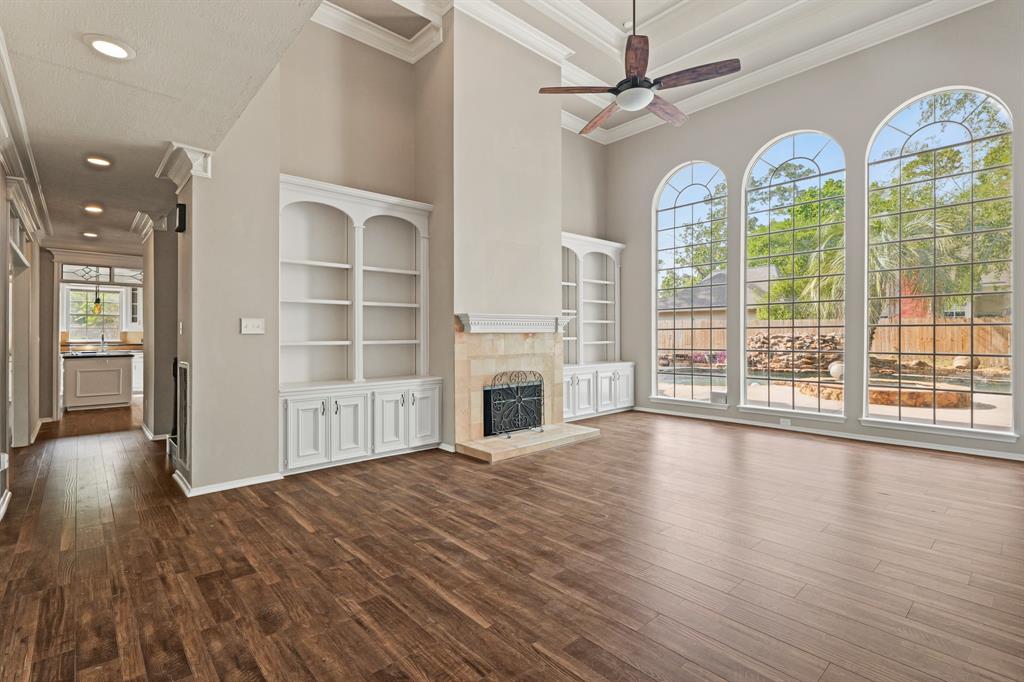 1810 Seven Maples Drive, Kingwood, Texas image 3